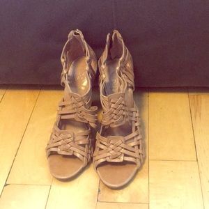 Tory Burch tan woven camello leather wedge sandal